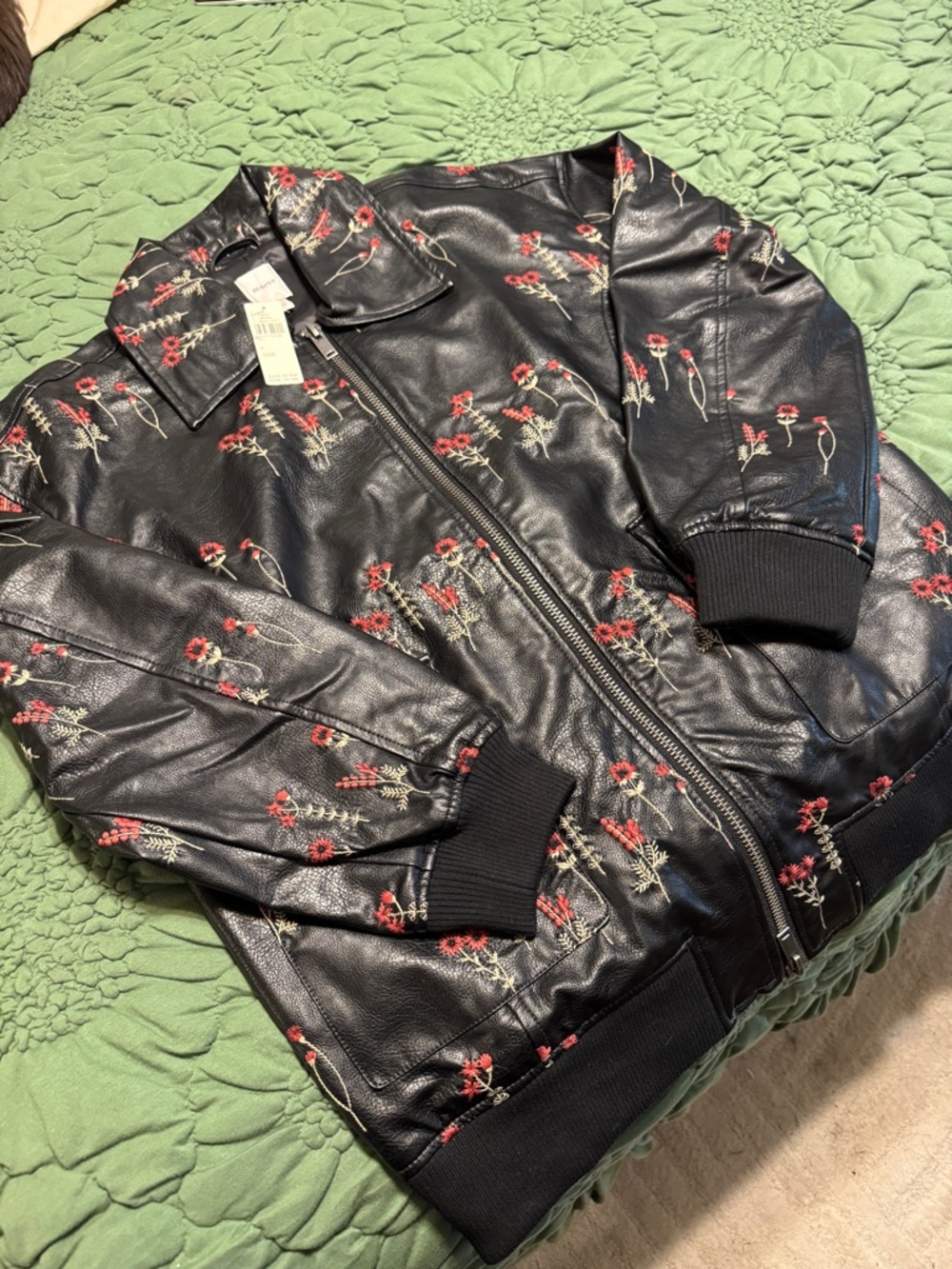 ✨ Anthropologie Faux Leather Floral-Embroidered Bomber Jacket Sz M - Picture 6 of 10